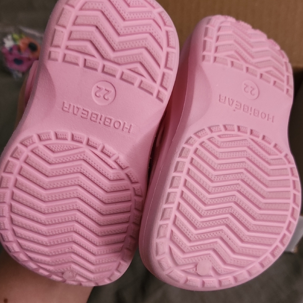 Pink Kids Clogs - Picture 3 of 4
